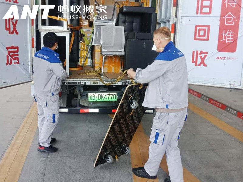 鋼琴搬運(yùn)這點(diǎn)事兒，看完你就門兒清了！