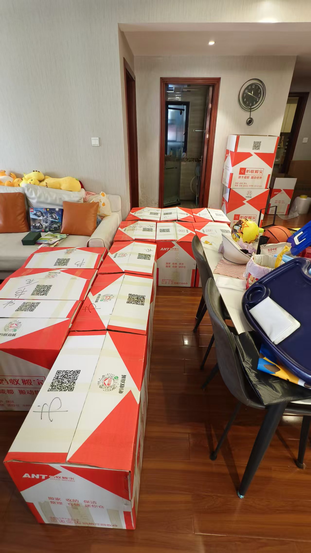 搬家标准化,让搬家像流水线一样简单 搬家标准化,让搬家像流水线一样简单