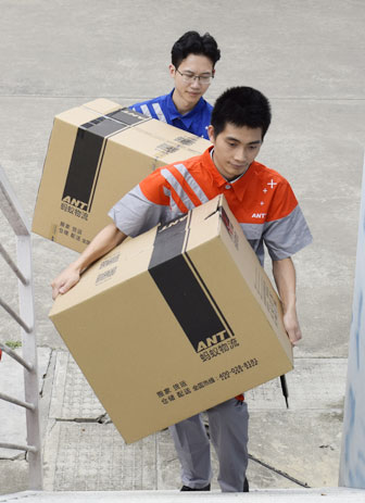 长沙搬家不踩雷，老师傅教你3招选对公司