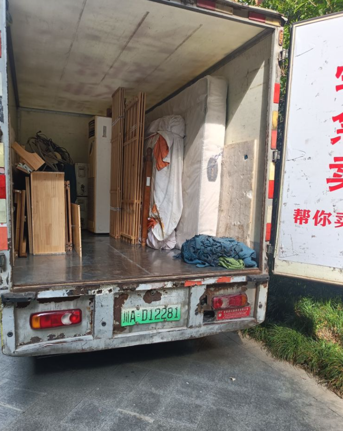 成都搬家公司推荐：居民搬家首选蚂蚁搬家，细节拉满更安心